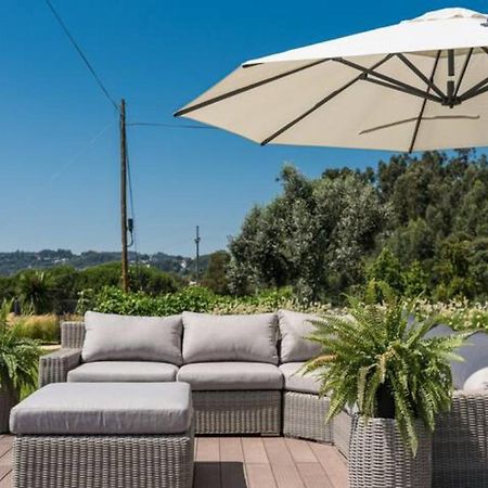 Casa Pelourinho De Louredo With Pool Hotel Паредес Екстериор снимка