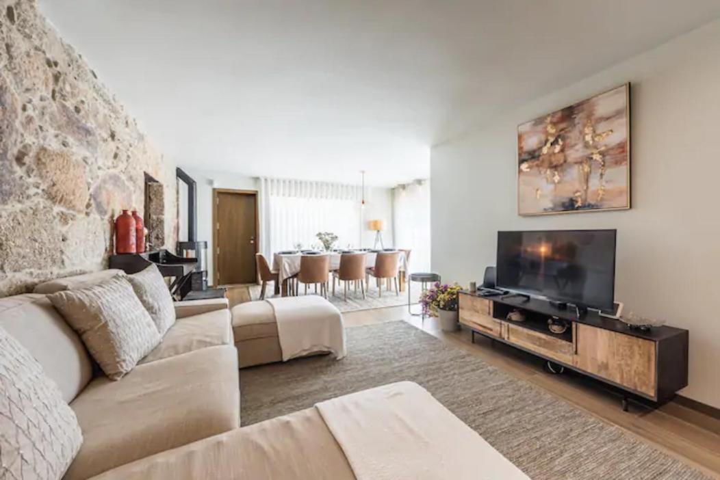 Casa Pelourinho De Louredo With Pool Hotel Паредес Екстериор снимка